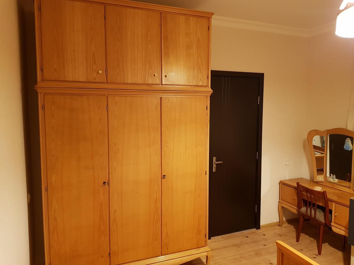 Doors Hotel Кутаиси Екстериор снимка